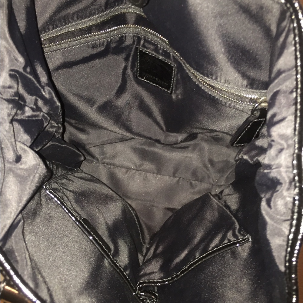 Burberry handbag - Picture 2 of 8